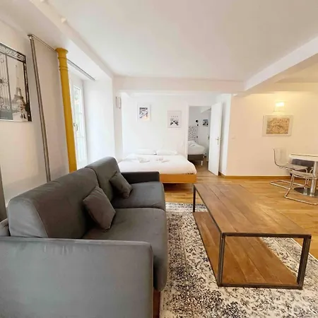 Daire 50m2 Rue Rambuteau/pompidou/marais/hotel De *