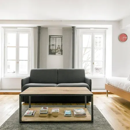 Daire 50m2 Rue Rambuteau/pompidou/marais/hotel De